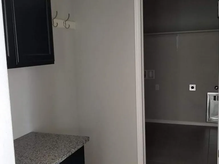 14929 Tim Hardaway Dr — Photo 36