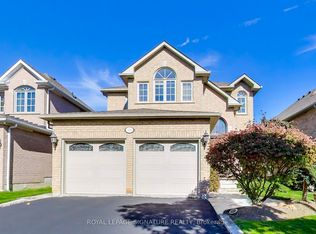 127 Mountcharles Cres, Vaughan, ON L6A 2J9