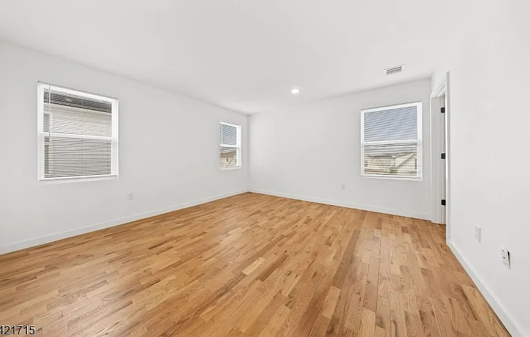 735 Seaport Dr #2 — Photo 20