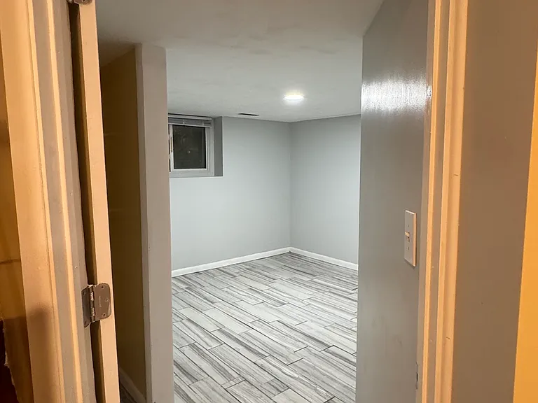 3912 N Spaulding Ave — Photo 3