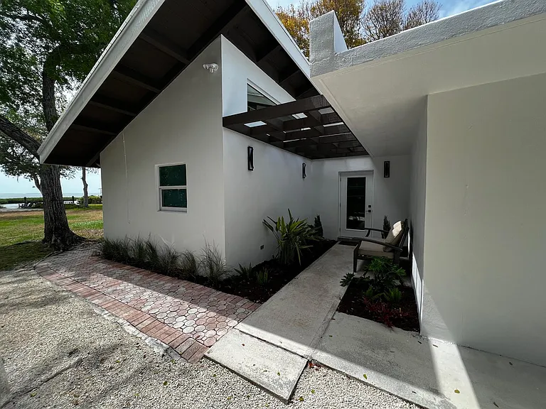 120 E Shore Dr — Photo 19