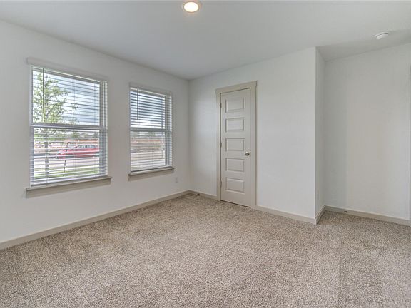 4th image of 7715 Smooth Valley Ct