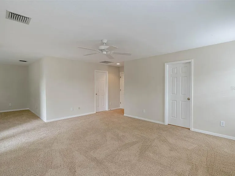 16126 Bridgecrossing Dr — Photo 17