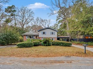 806 Elizabeth Ln, Beaufort, SC 29902