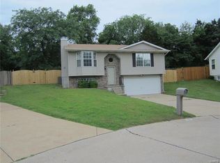 5137 Autumn Ridge Dr, Imperial, MO 63052