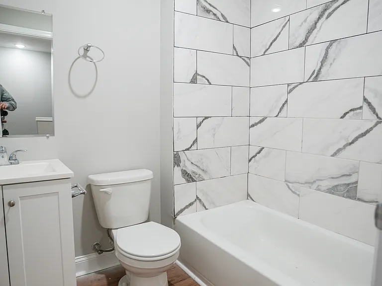 3711 Oakmont Ave — Photo 7