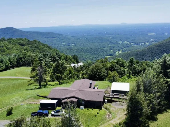 164 Windswept Ln, Galax, VA 24333