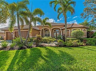 2133 Mission Dr, Naples, FL 34109