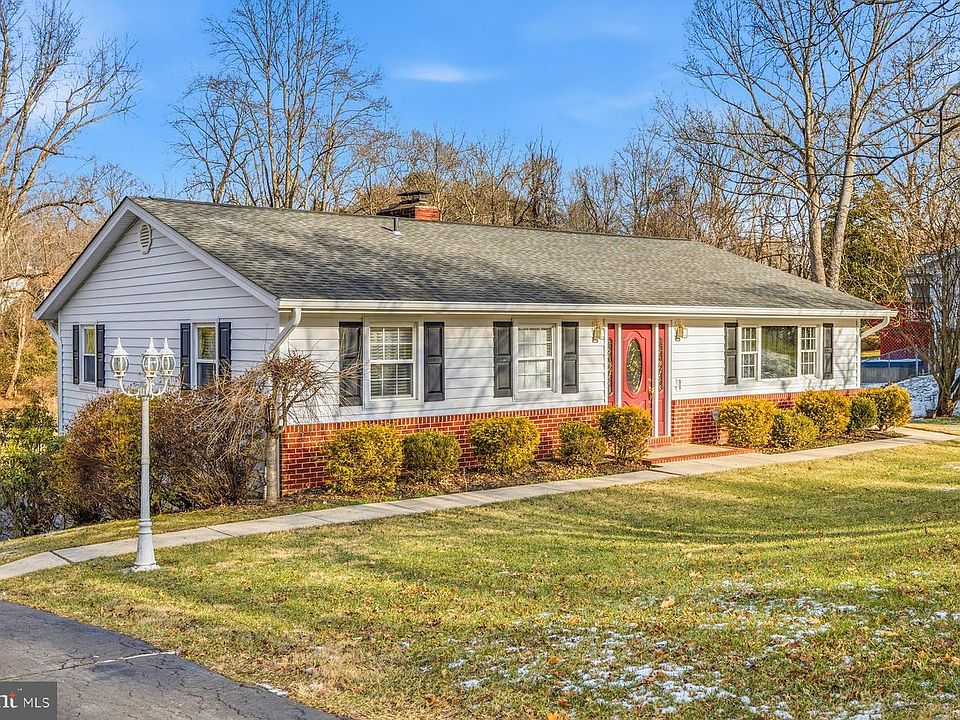 1st image of 5823 Dale Dr