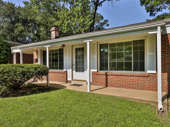 31 Gocke Pl, Saint Louis, MO 63114