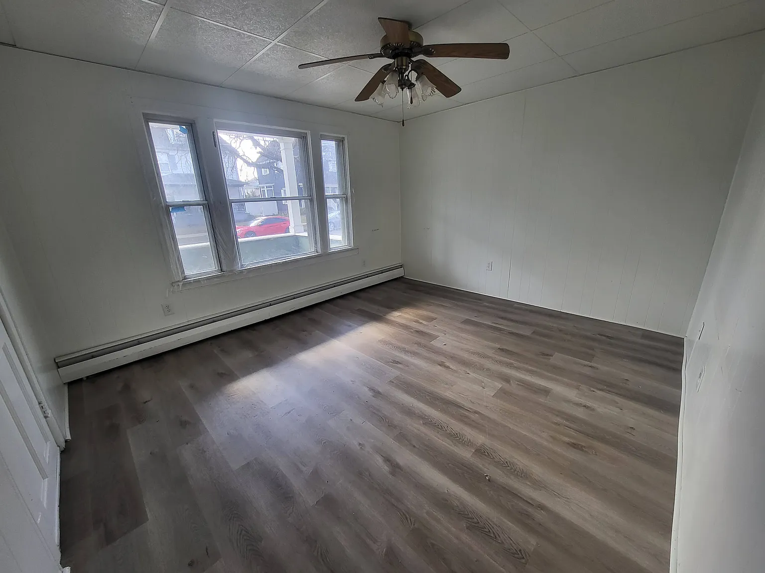 2 bed, 950 sqft, $1,250 — Photo 2