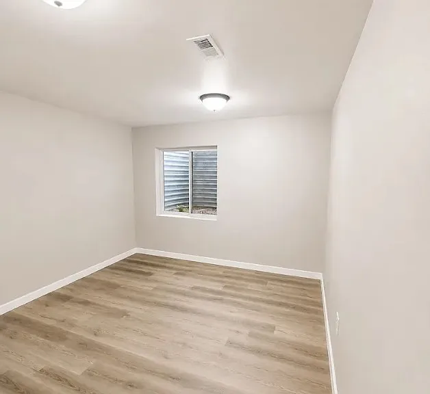 1215 San Pedro St — Photo 5