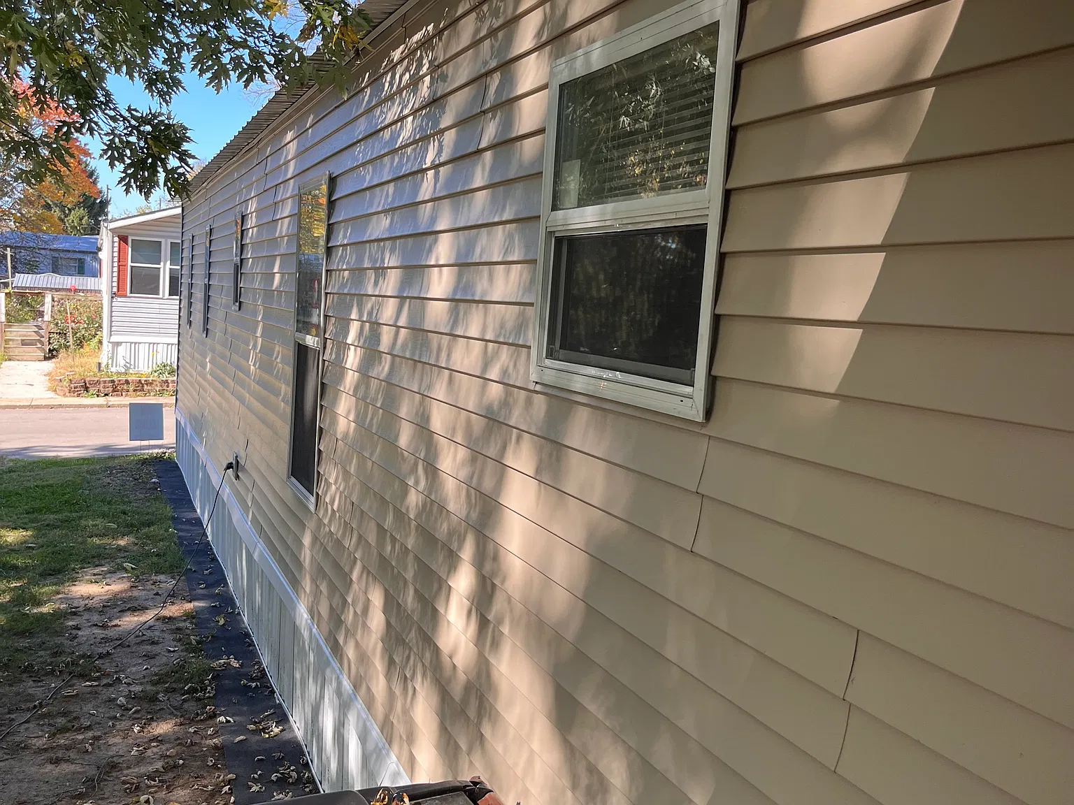 3 bed, 924 sqft, $1,200 — Photo 4