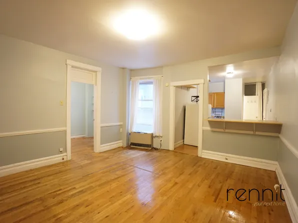 370 Bedford Avenue image 1 of 9