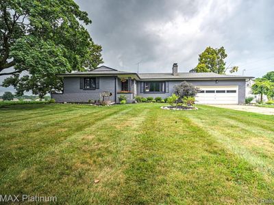 5462 Cook Rd, Swartz creek, MI, 48473