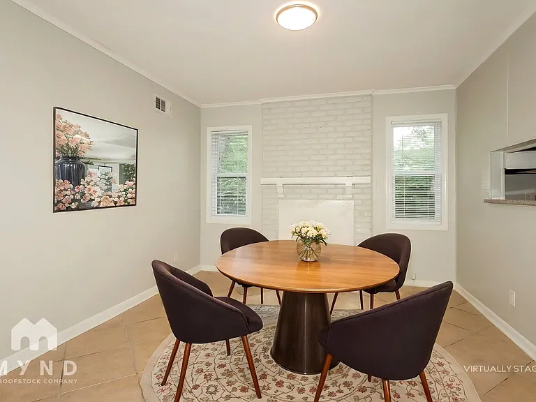 8206 Whitehead Dr — Photo 4