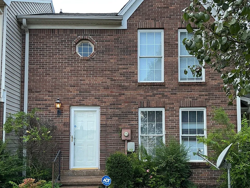 611 Walker Rd