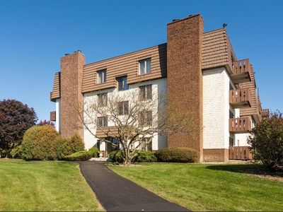 12900 W Heiden Cir UNIT 4104, Lake Bluff, IL, 60044