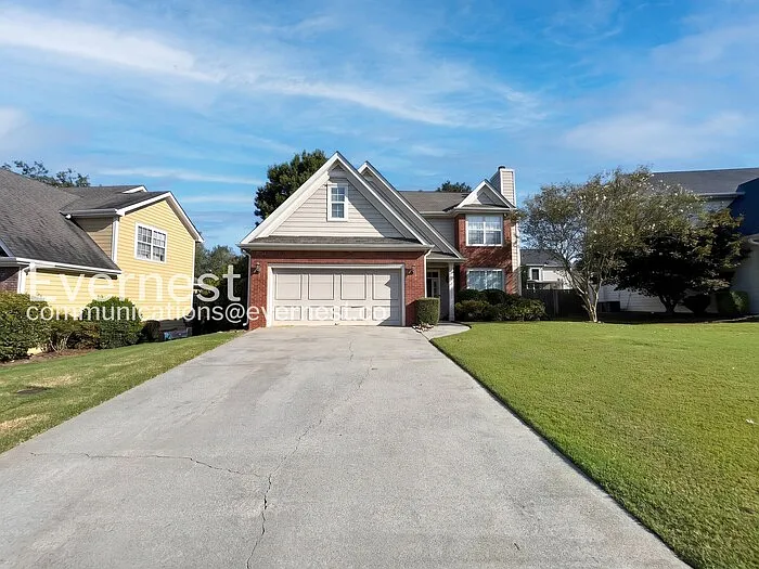 3 bed, 2.5 bath, 1894 sqft, $2,899 — Photo 2