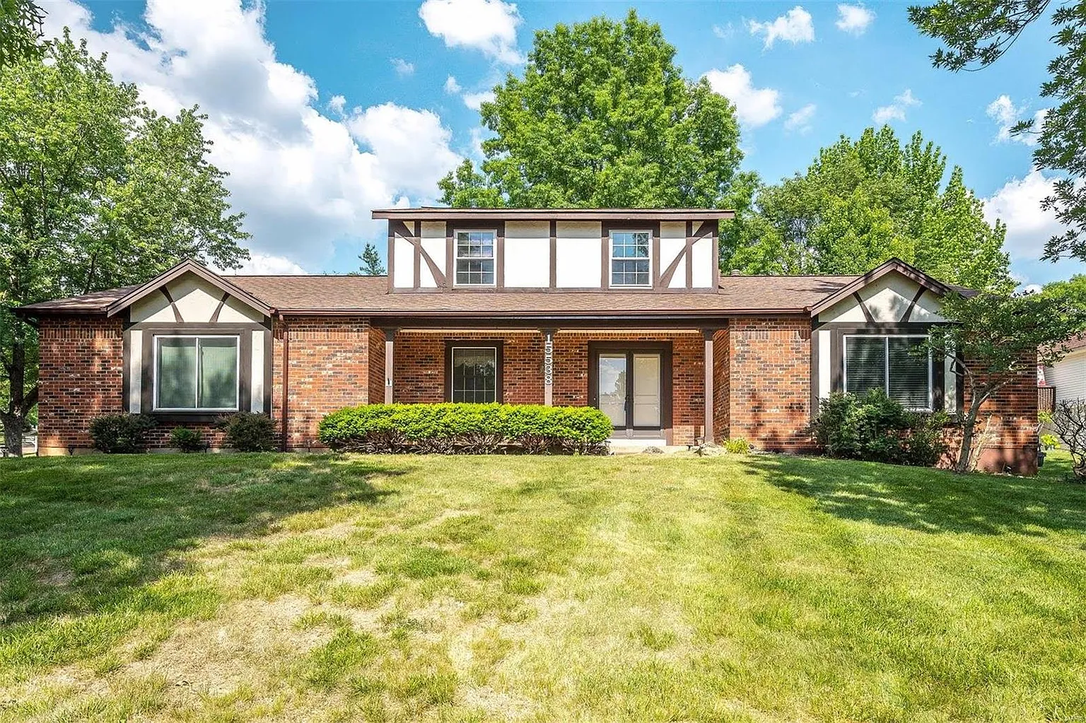 15538 Easy Ridge Ct photo 1