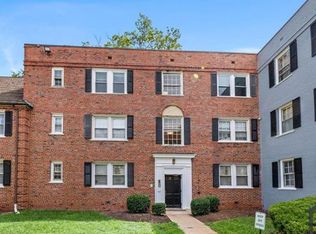 2042 Fort Davis St SE APT 302, Washington, DC 20020