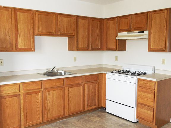 Kitchen with new stove