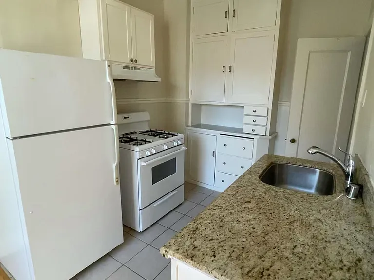 486 Funston Ave #104 — Photo 11