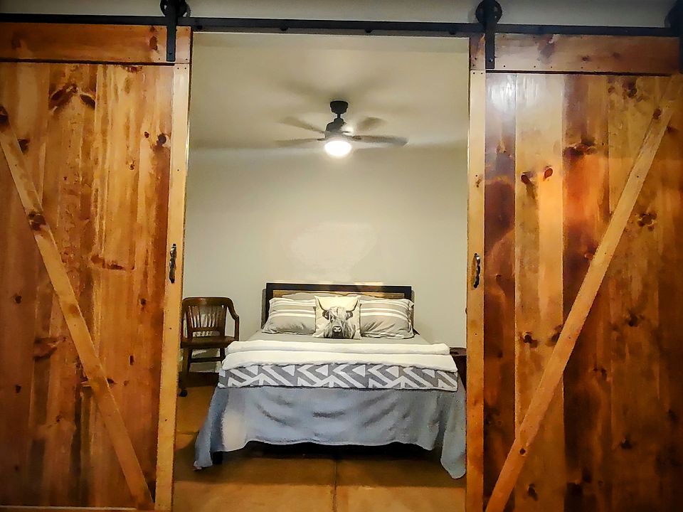 1st image of 17479 Santa Rosa Mine Rd