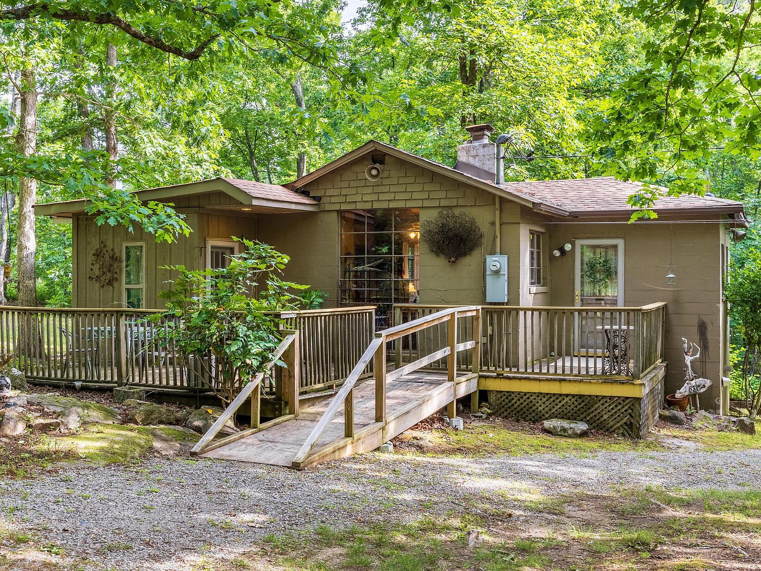 5347 Sunset Dr, Rising Fawn, GA 30738 | MLS #1536289 | Zillow