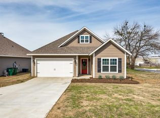 400 Scott Ln, Pilot Point, TX 76258