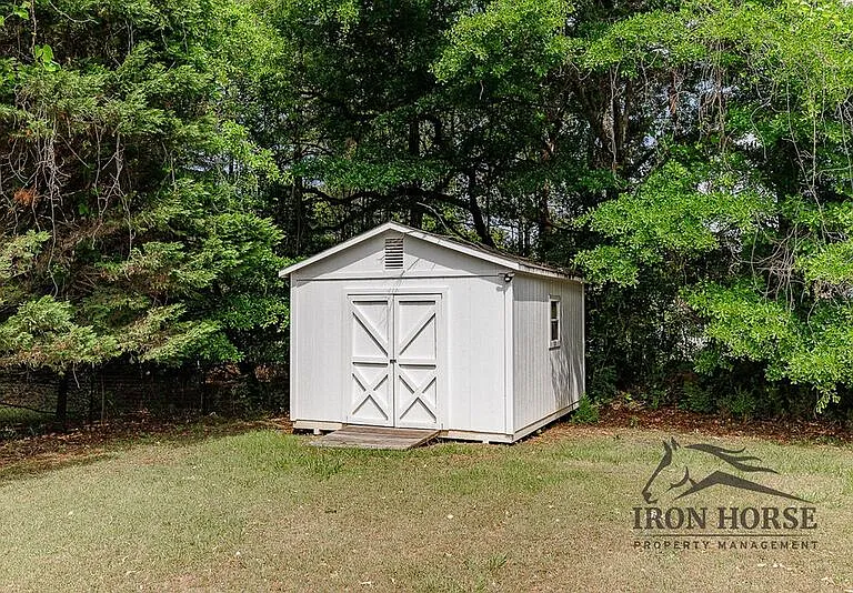 379 Beech Hollow Trl — Photo 31
