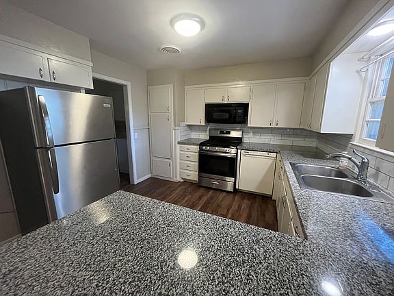 2nd image of 2302 53rd St
