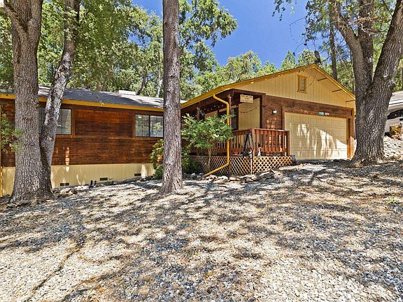 3rd image of 19555 Ferretti Rd