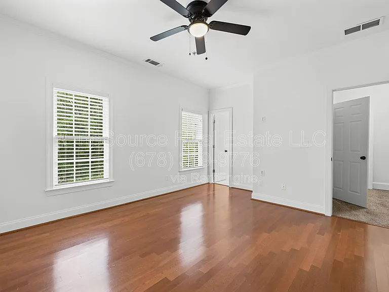 12030 Stone Brook Cv — Photo 23