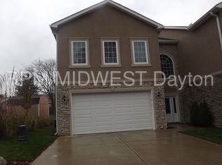 8080 Timberlodge Trl, Centerville, OH 45458