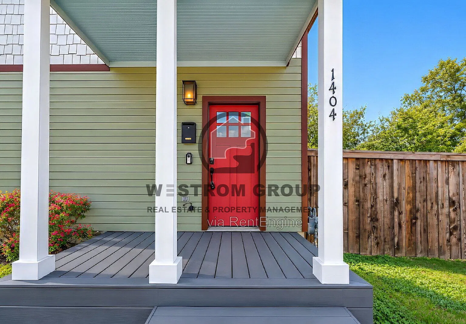 1 bed, 1.0 bath, 1120 sqft, $1,995 — Photo 2