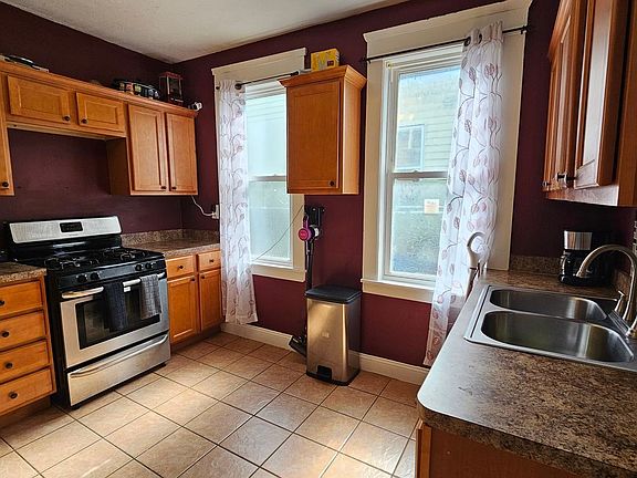 5th image of 3628 Beyerle Rd