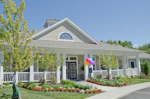4th image of 5992 Brayford Dr