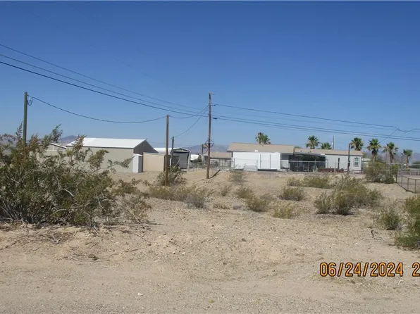 13135 San Vincente Dr, Topock, AZ 86436