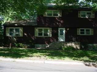 61 Prospect St, Paramus, NJ 07652