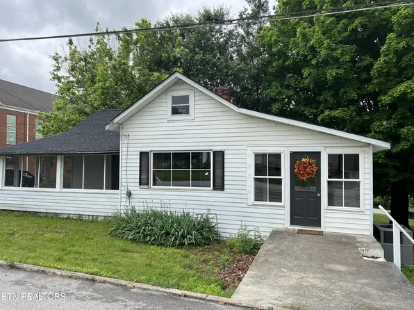 107 Birch St, Harriman, TN 37748