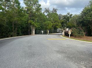 7 Abaco Ct, Savannah, GA 31419