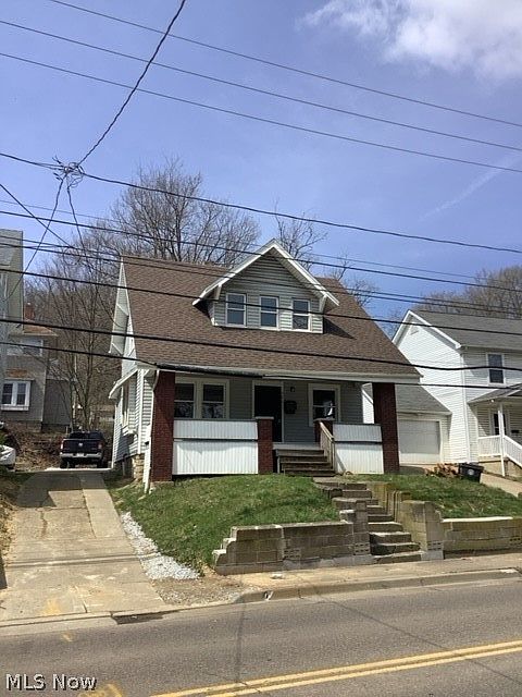 1st image of 982 East Ave