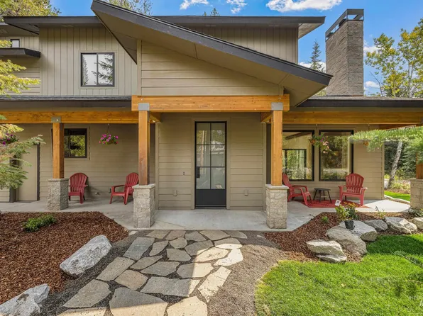 12850 Aurora Dr, Donnelly, ID 83615