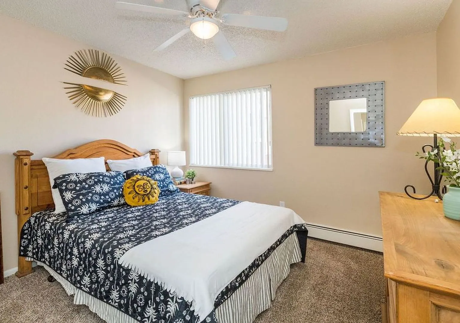 Park Ridge Apartments — Photo 4