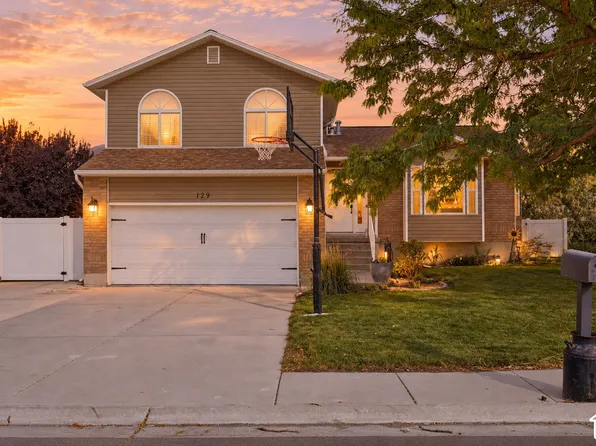 129 Country Club Dr, Stansbury Park, UT 84074