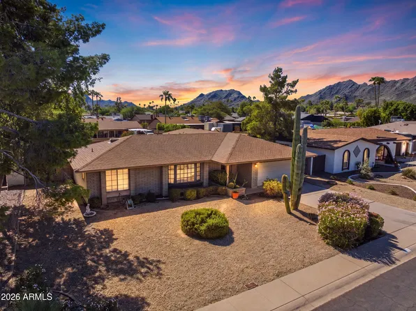 2627 E Cannon Drive, Phoenix, AZ 85028