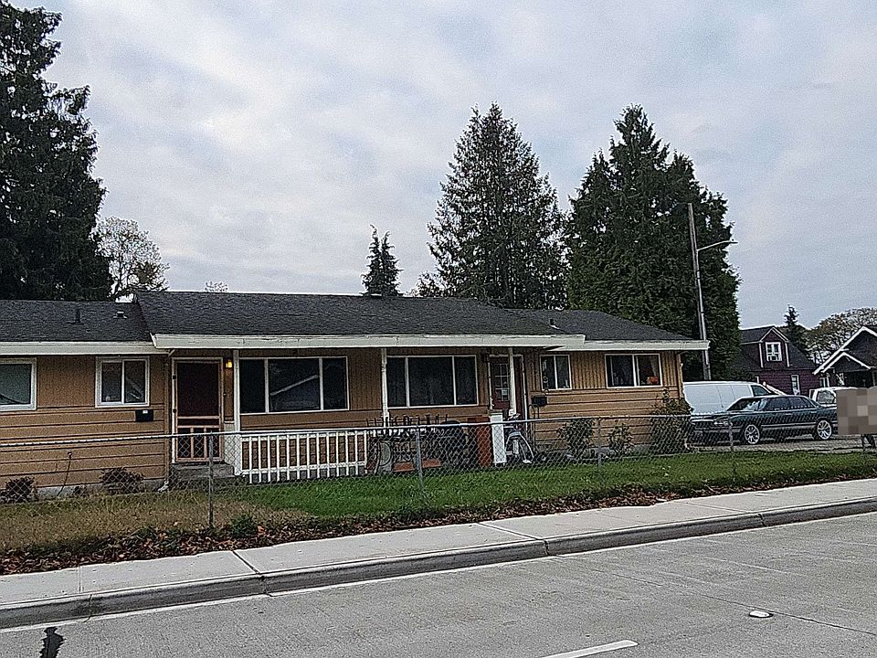 1st image of 3014 & 3018 S 56th St