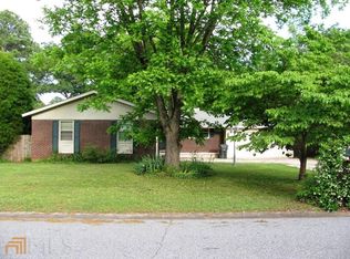 119 Kingsnoll Dr, Warner Robins, GA 31093