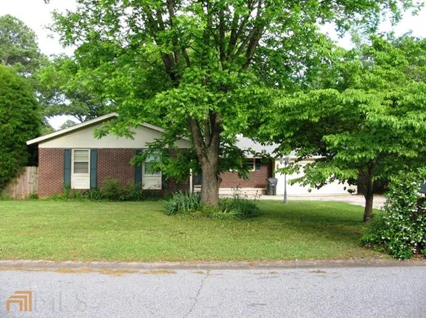 119 Kingsnoll Dr, Warner Robins, GA 31093